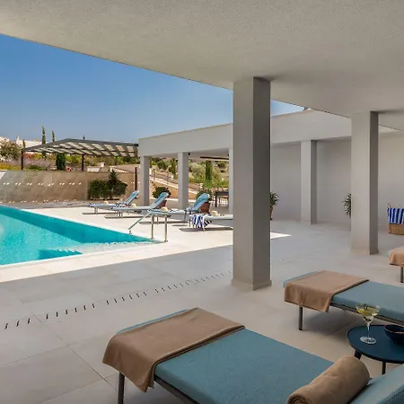 Elaina Βίλα Škrip